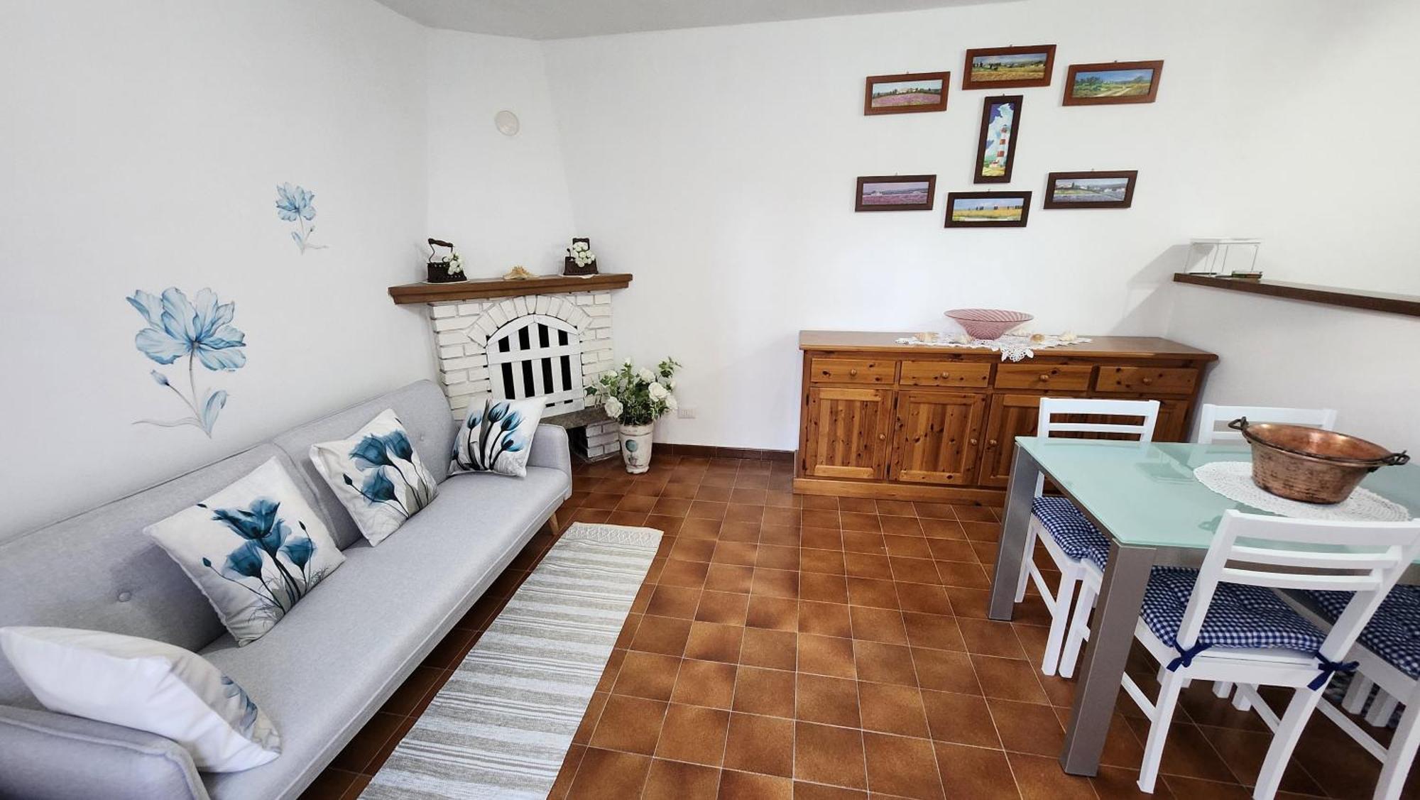 Laura'S Cottage With Lake View, Detached, 5 Kilometers From Varenna เลียร์นา ภายนอก รูปภาพ