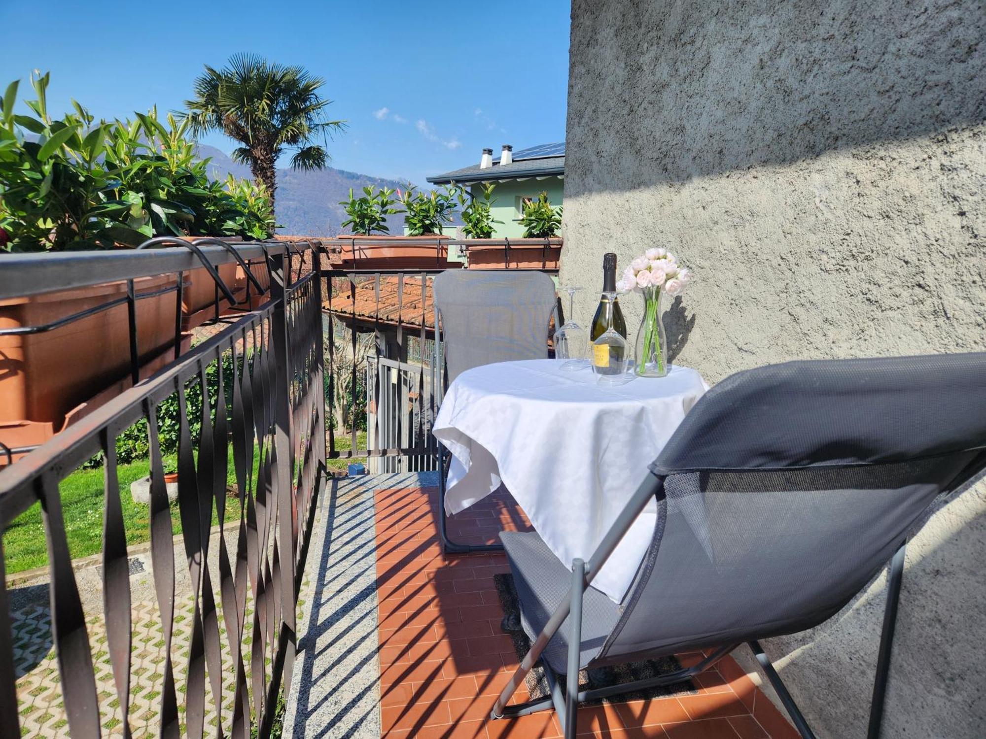 Laura'S Cottage With Lake View, Detached, 5 Kilometers From Varenna เลียร์นา ภายนอก รูปภาพ